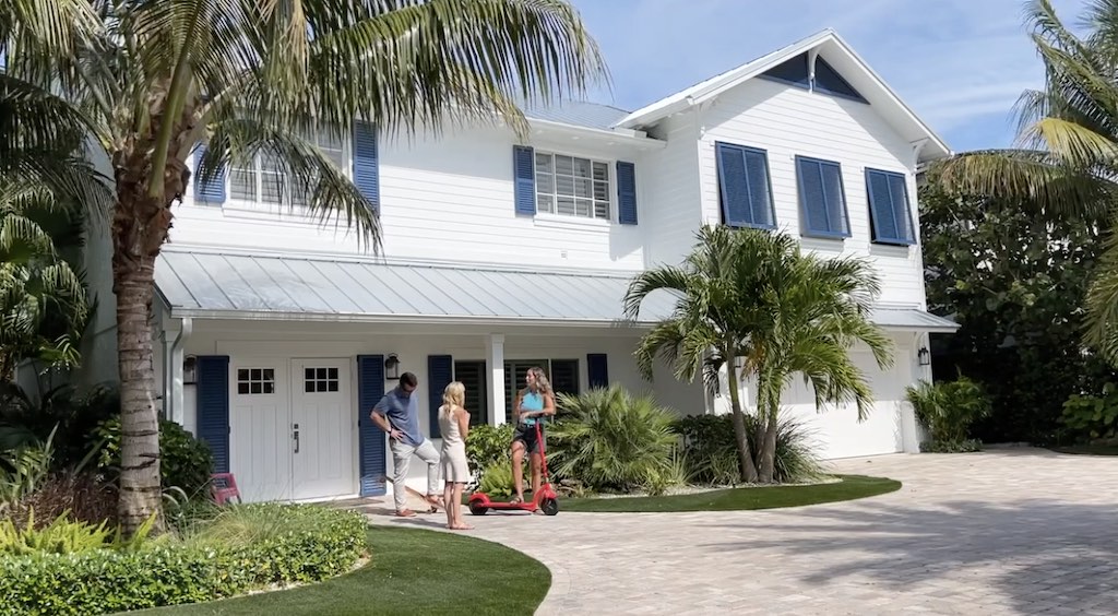 Palm Beach County home prices top record, more homes listed